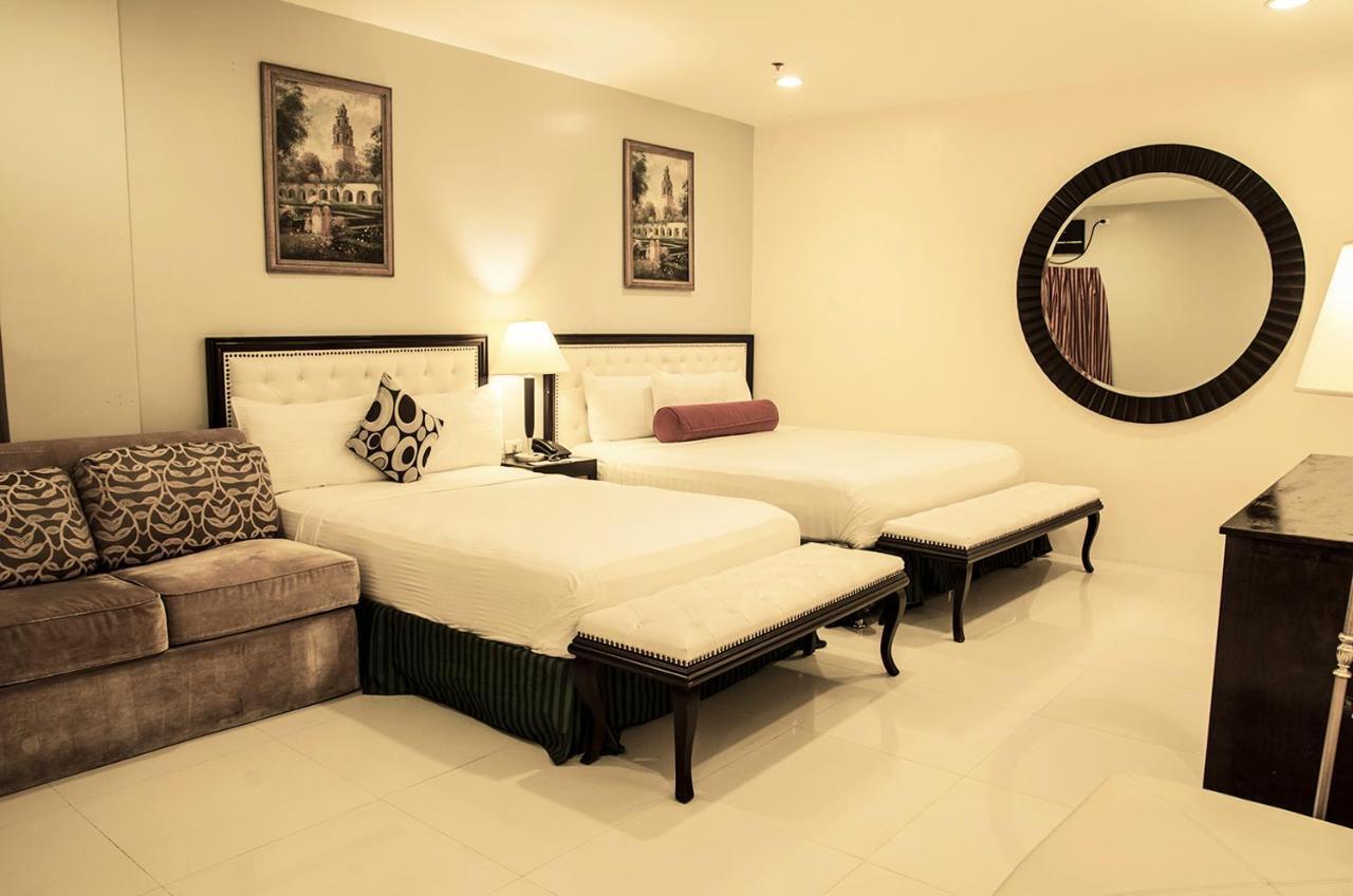 Dreamwave Hotel Ilagan Exterior foto